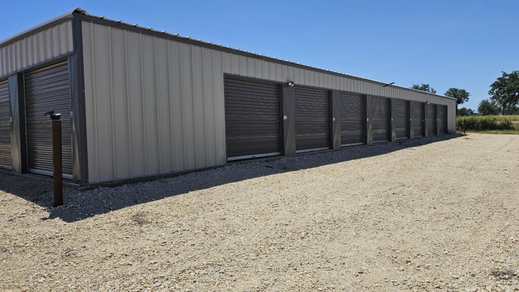 storage facility near lake brownwood tx
