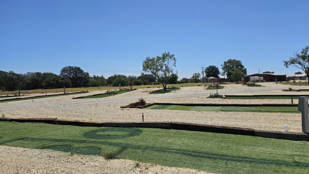 pullthru rv slots at lake brownwood tx rv park
